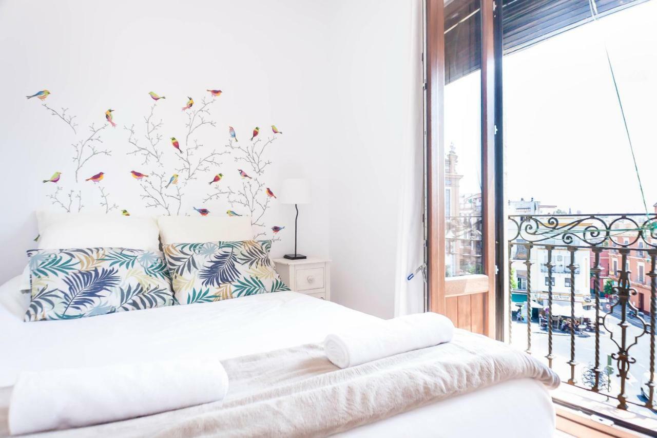 Apartamento Triana Sky View By Valcambre Sevilla Exterior foto