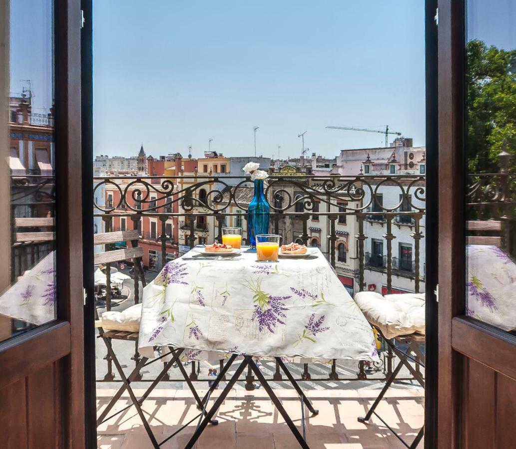 Apartamento Triana Sky View By Valcambre Sevilla Exterior foto